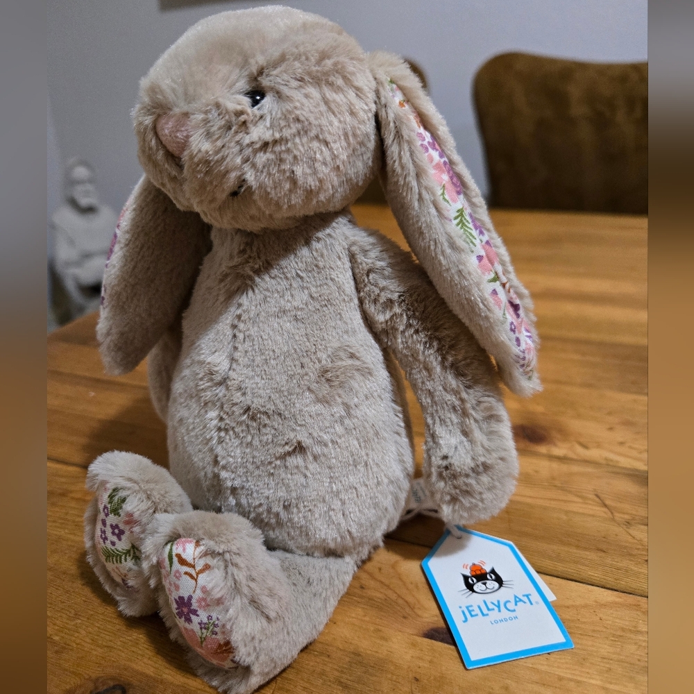 JELLYCAT Blossom Bunny 'Petal' Little 7x4" Soft and Plush BNWT Authentic - Picture 5 of 6